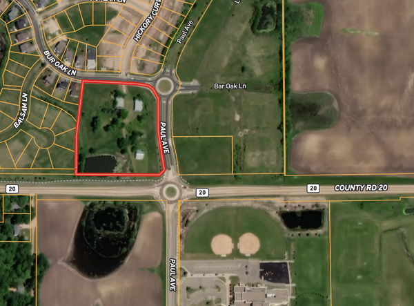 990 Bur Oak Lane, Watertown, MN 55388