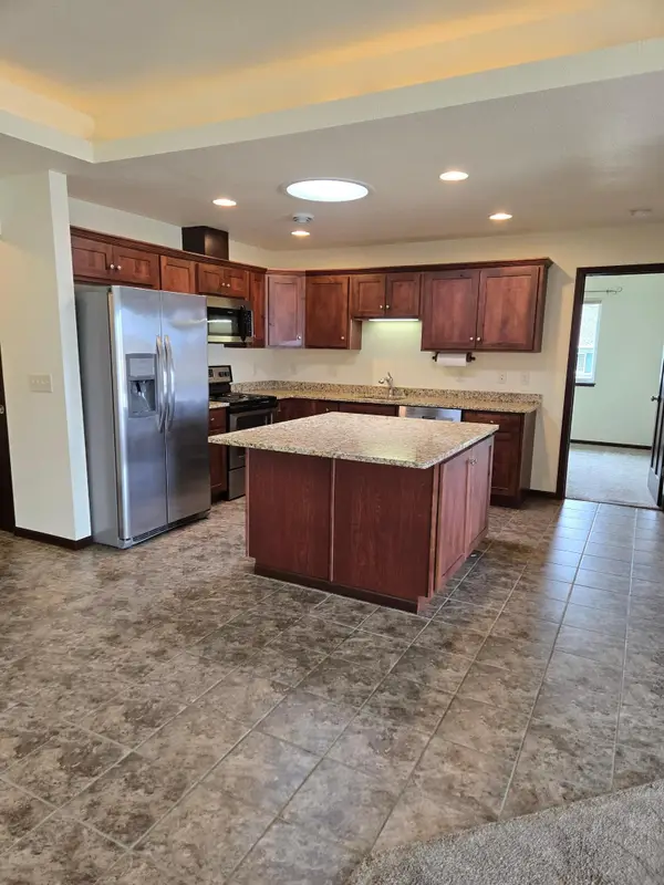 1695 Leila Lane, New Richmond, WI 54017