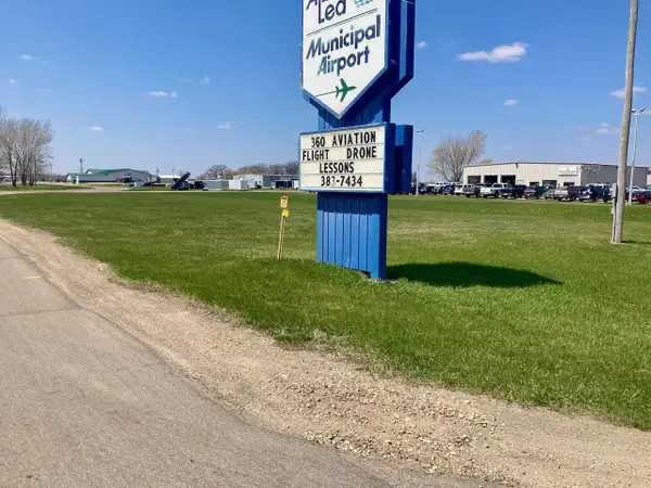 XXXX Bridge Avenue N, Albert Lea, MN 56007