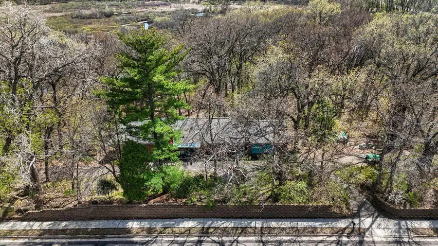 556 County Road C W, Saint Paul, MN 55113 - Image #2