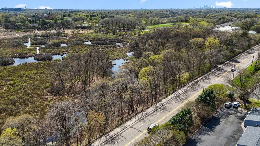 556 County Road C W, Saint Paul, MN 55113 - Image #3