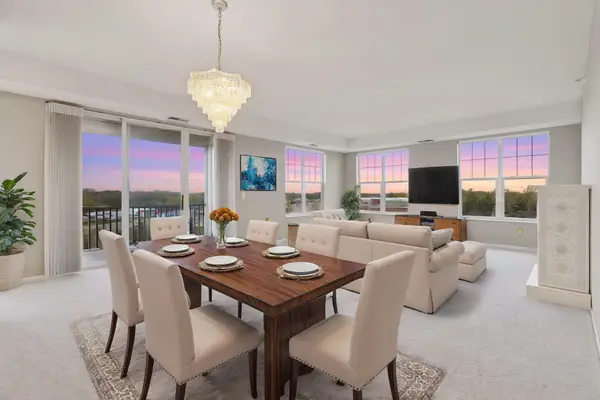 100 Clydesdale Trail #305, Hamel, MN 55340