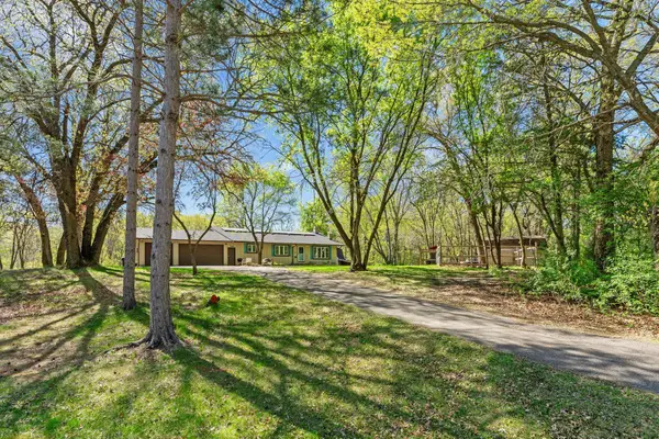 15110 212th Avenue Nw, Elk River, MN 55330