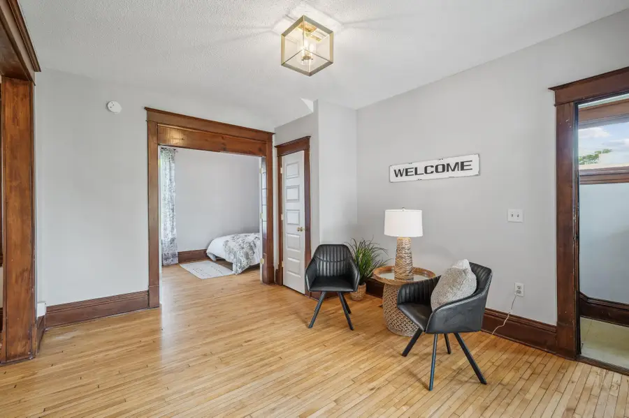 909 22nd Avenue Ne, Minneapolis, MN 55418 - #3