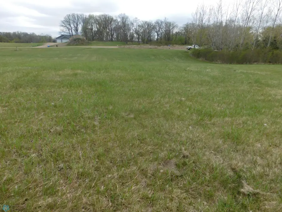 434 W Walnut Avenue, Frazee, MN 56544 - Image #2