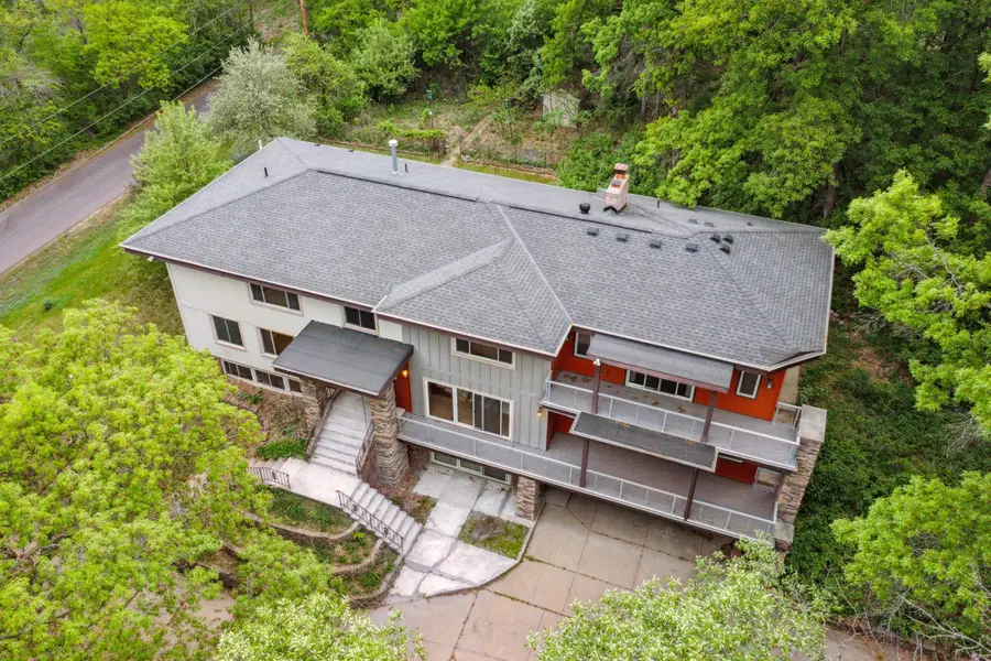 21 Red Fox Road, North Oaks, MN 55127 - #2