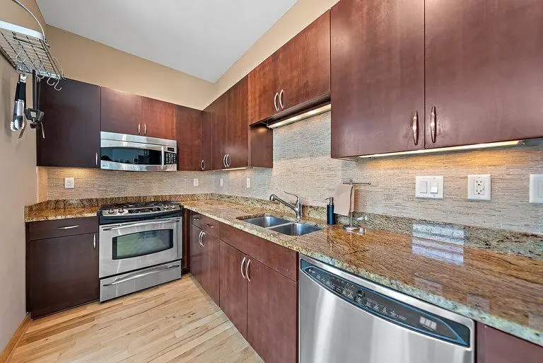 215 10th Avenue S #703, Minneapolis, MN 55415 - Image #3