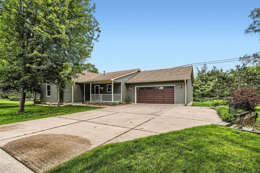 1877 Quasar Avenue S, Lakeland, MN 55043 - Image #2