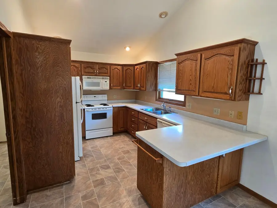 735 10th Avenue S, Waite Park, MN 56387 - Image #3