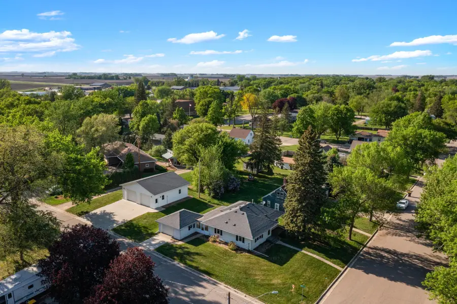 422 2nd Street Sw, Renville, MN 56284 - Image #3