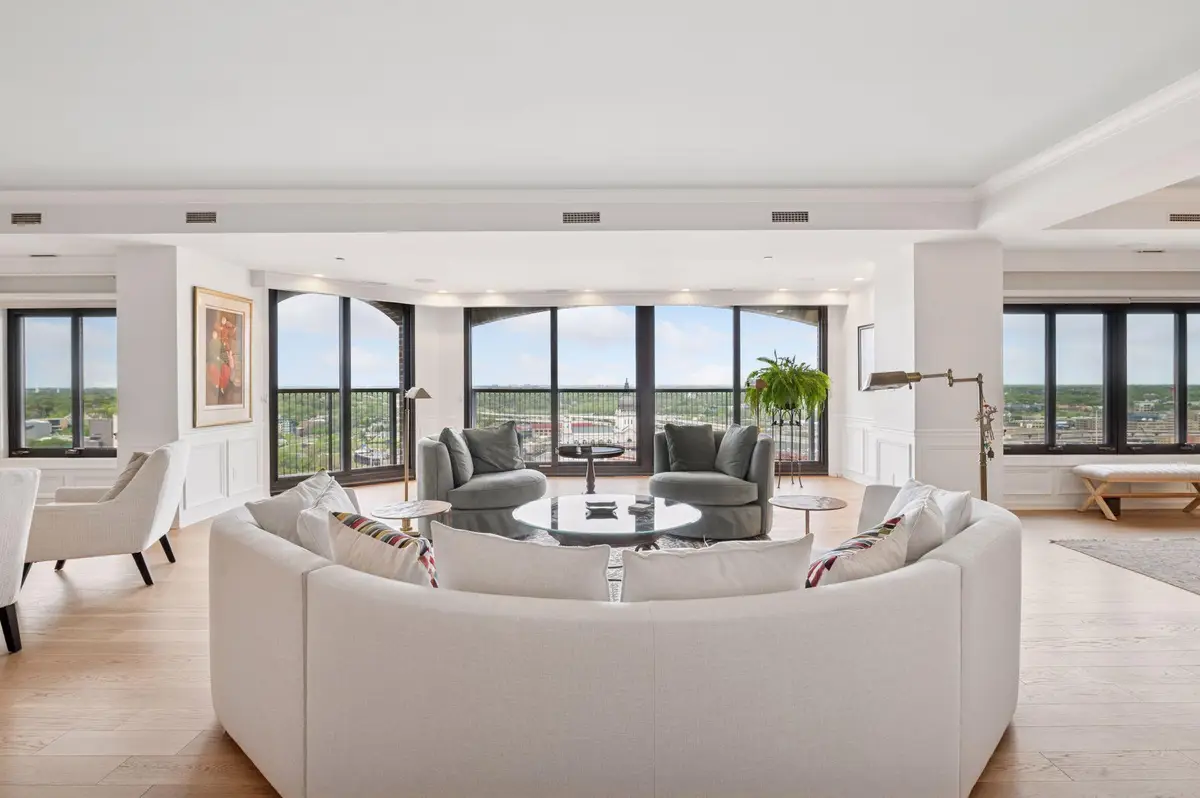 1201 Yale Place #2102, Minneapolis, MN 55403 - Image #1