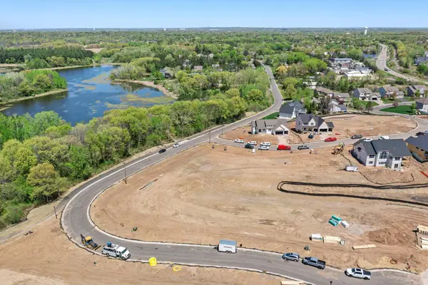 4955 Parkside Circle, Eagan, MN 55123