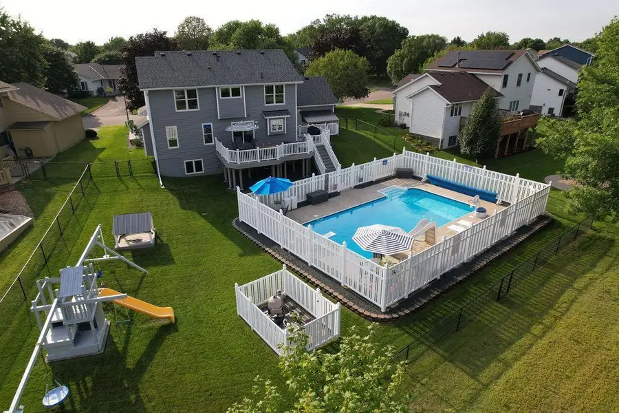 5326 89th Crescent Circle N, Brooklyn Park, MN 55443 - Image #2