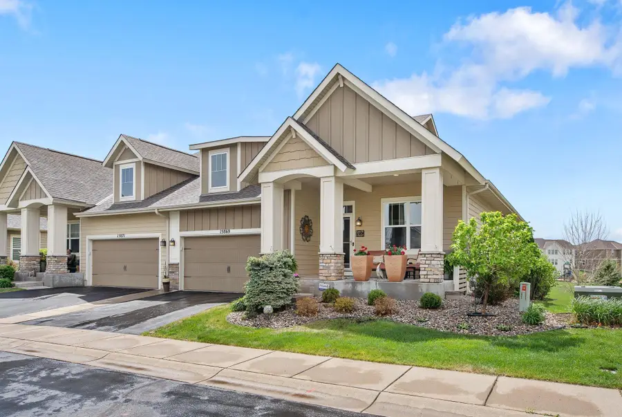 15869 Eastbend Way, Apple Valley, MN 55124 - Image #2