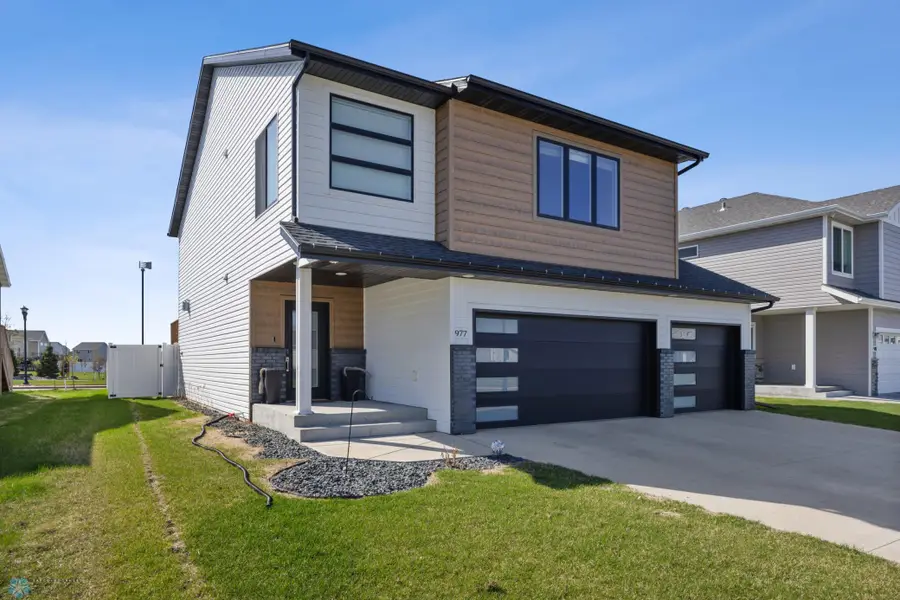 977 Ashley Drive W, West Fargo, ND 58078 - Image #2