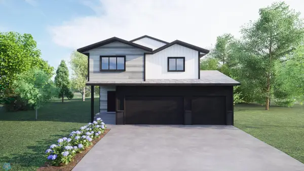 7358 30th Street S, Fargo, ND 58104