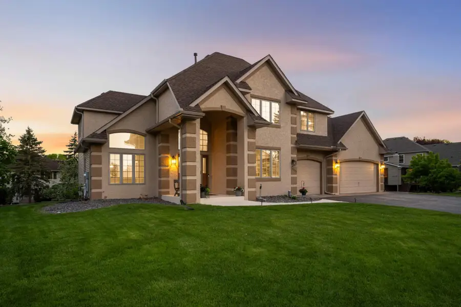 5732 Pond Court, Roseville, MN 55126 - Image #2