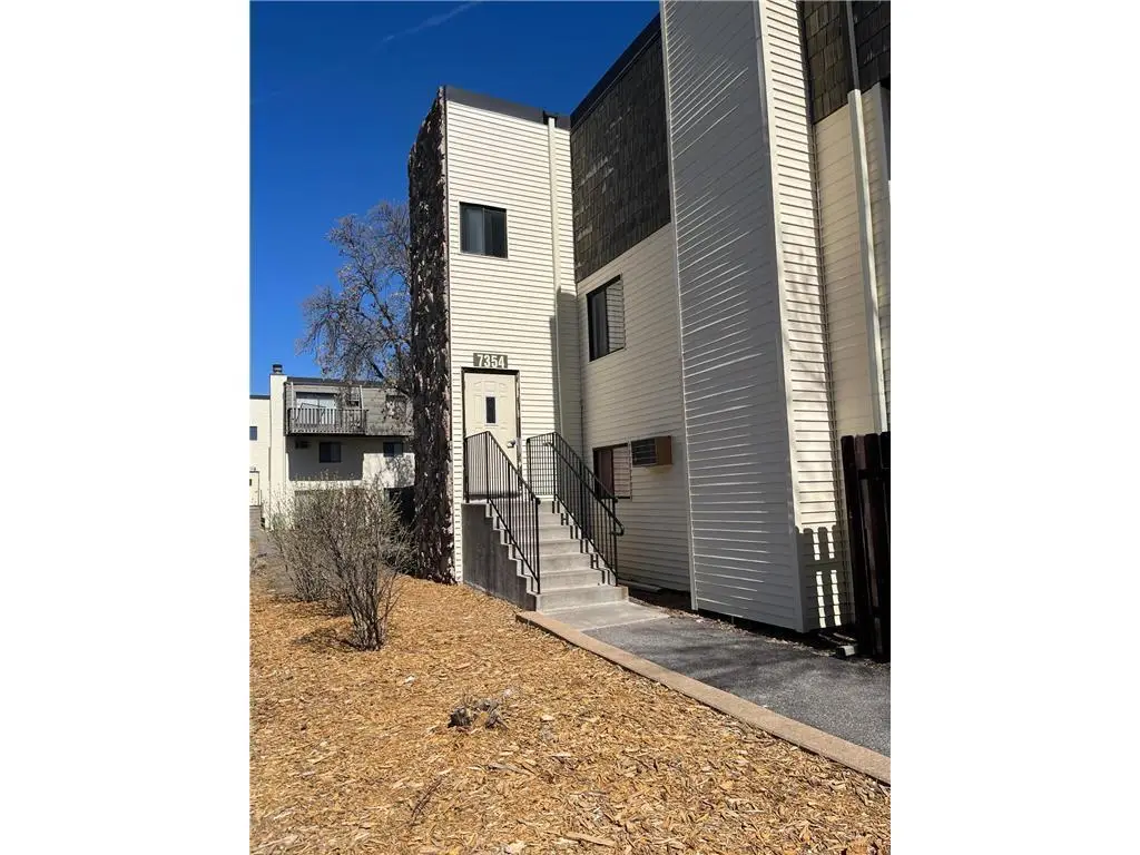 7354 72nd Lane N #324, Brooklyn Park, MN 55428 - Image #1