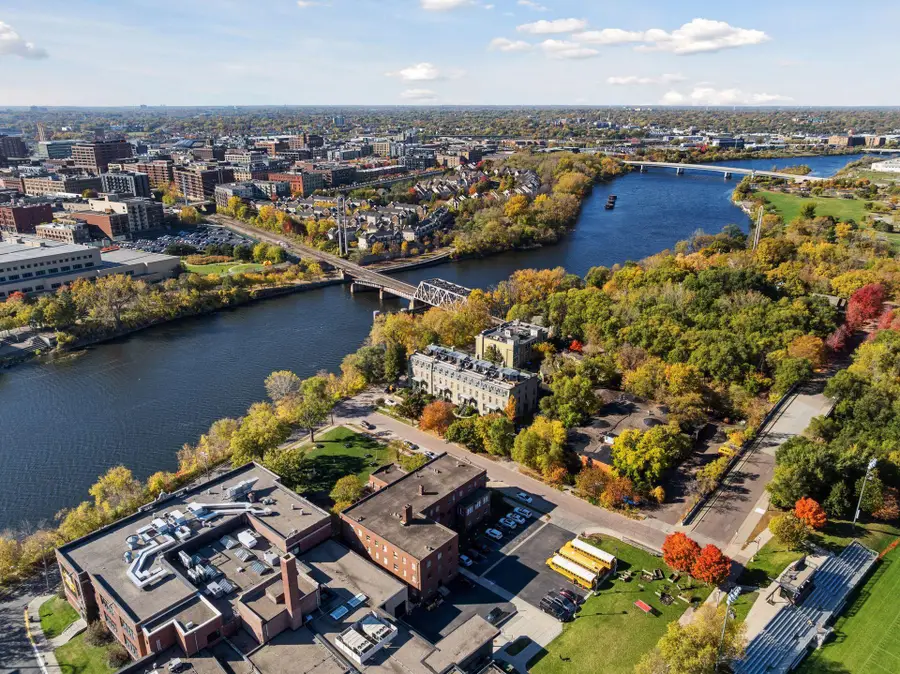 8 Grove Street #8B, Minneapolis, MN 55401 - Image #2