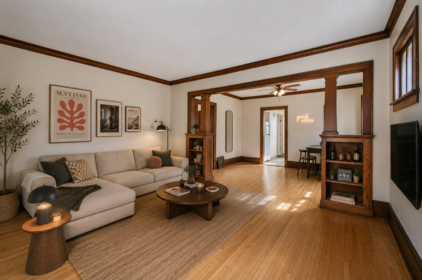976 Lawson Avenue E, Saint Paul, MN 55106