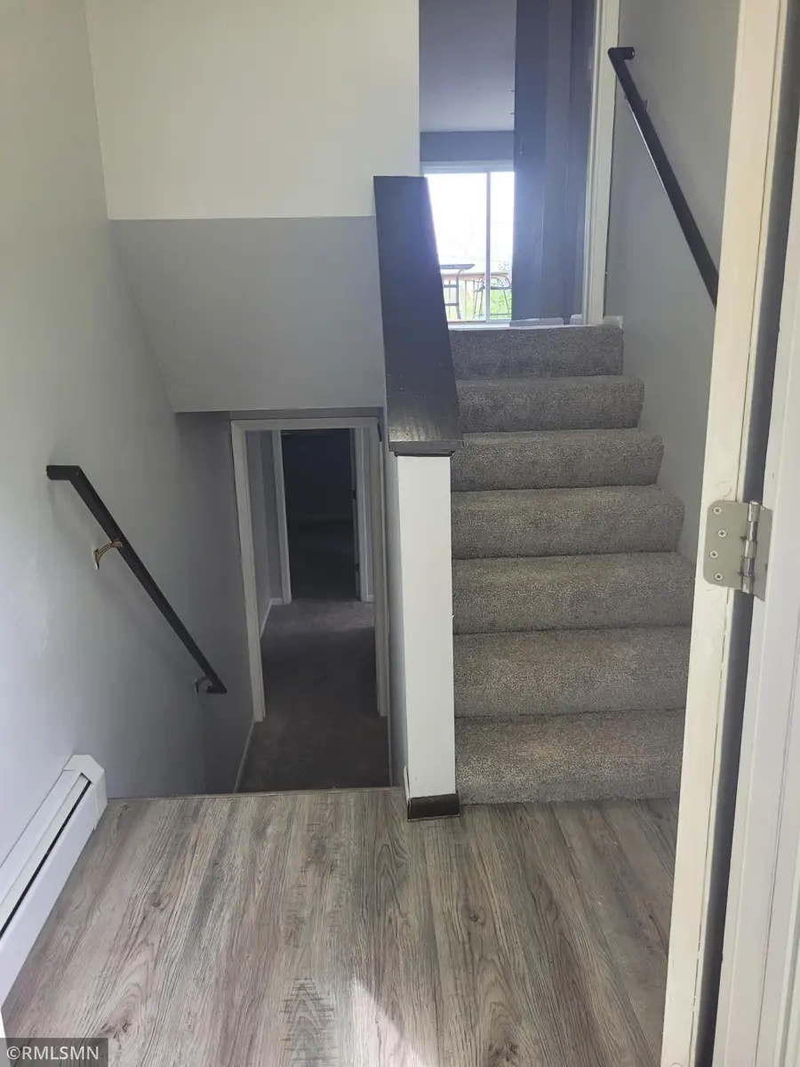 327 14th Avenue S, South Saint Paul, MN 55075 - Image #3