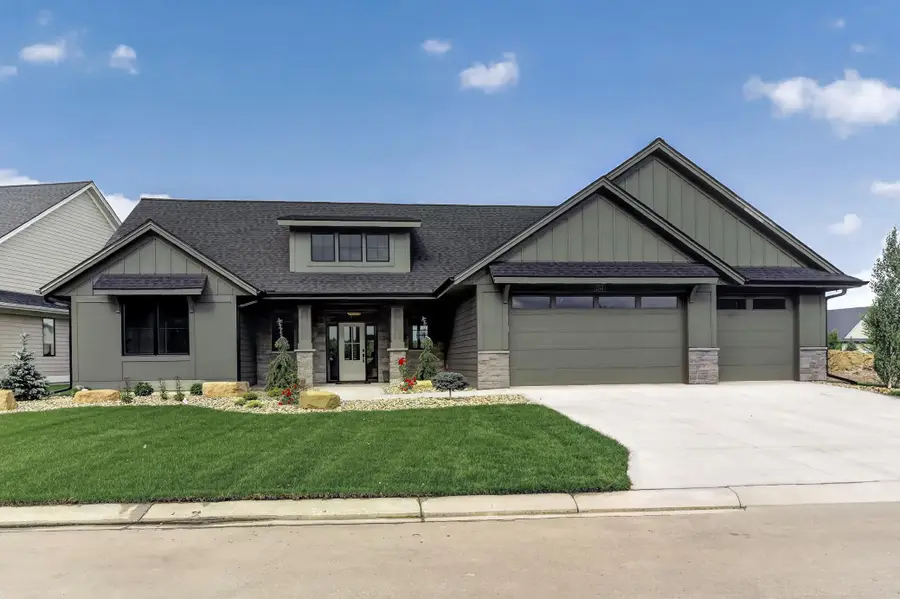 1747 Mayowood Court Sw, Rochester, MN 55902 - #2