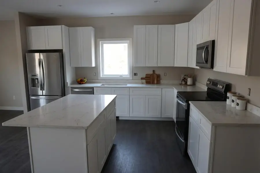 33006 Hilary Circle, Cambridge, MN 55008 - #2