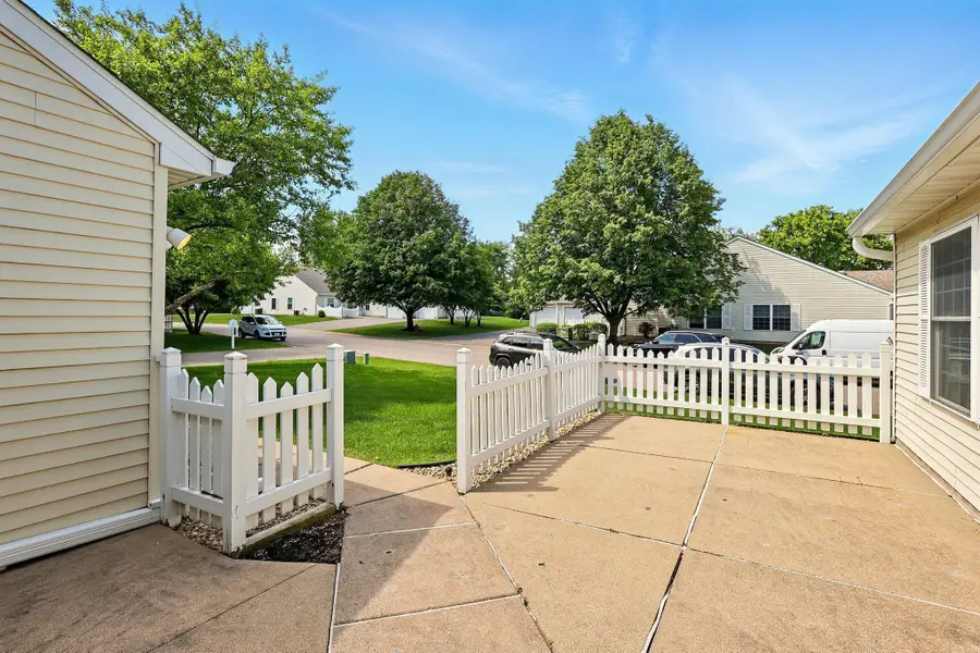 6908 Inverness Trail #32, Inver Grove Heights, MN 55077 - Image #3