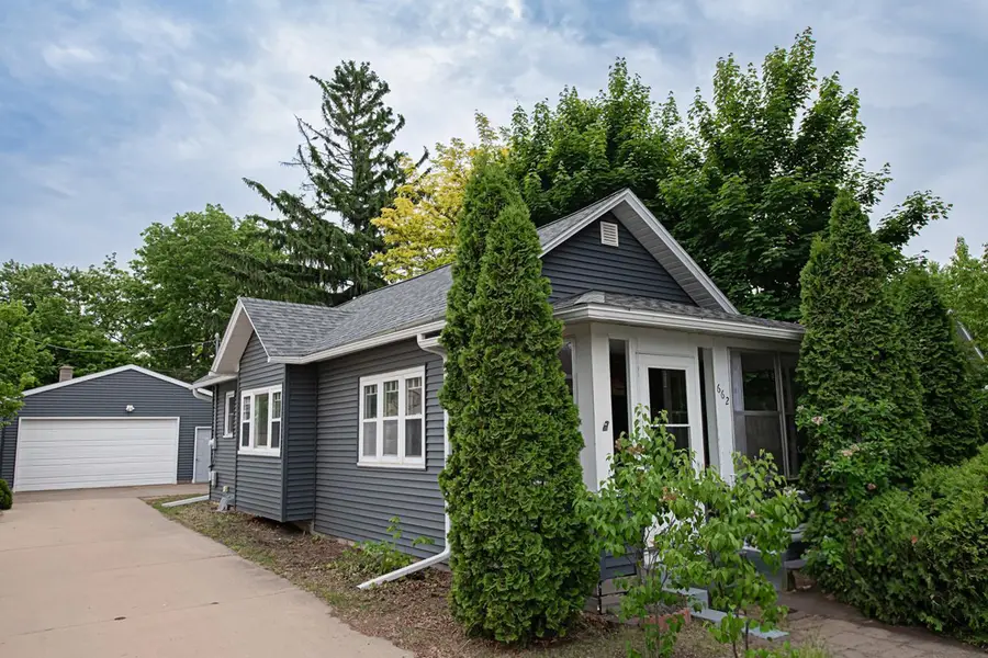 662 Wilson Street, Winona, MN 55987 - Image #2