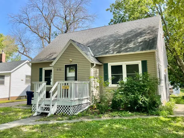 111 N Park Avenue, Springfield, MN 56087