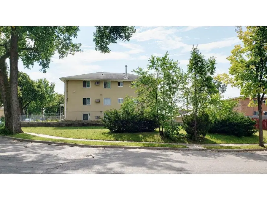 5735 Sander Drive, Minneapolis, MN 55417 - Image #3