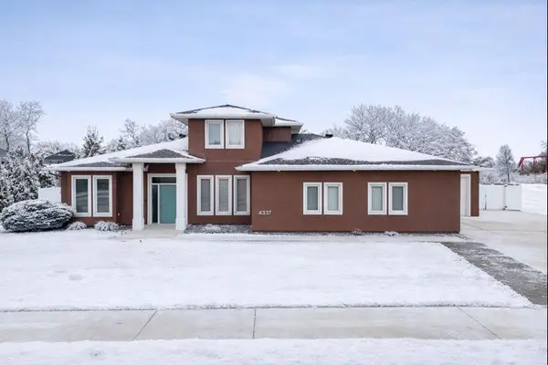 4337 66th Street S, Fargo, ND 58104