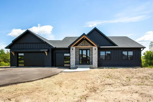 1213 54th Street, Hudson, WI 54016