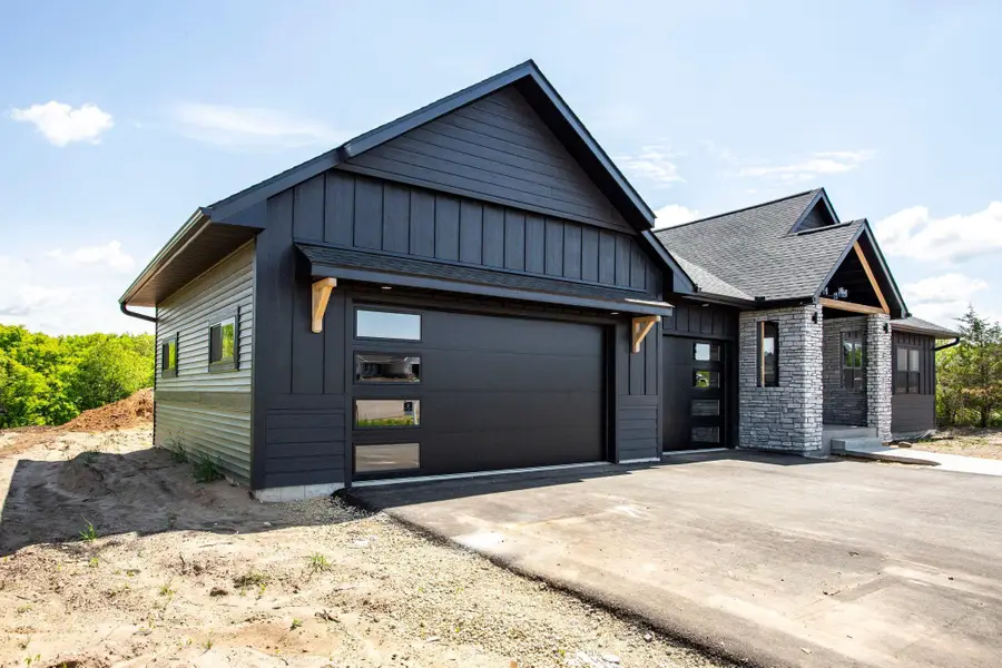 1213 54th Street, Hudson, WI 54016 - Image #2