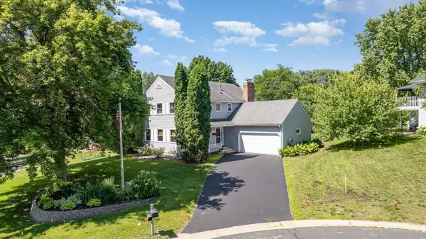 3013 Bluffs Drive, Mound, MN 55364