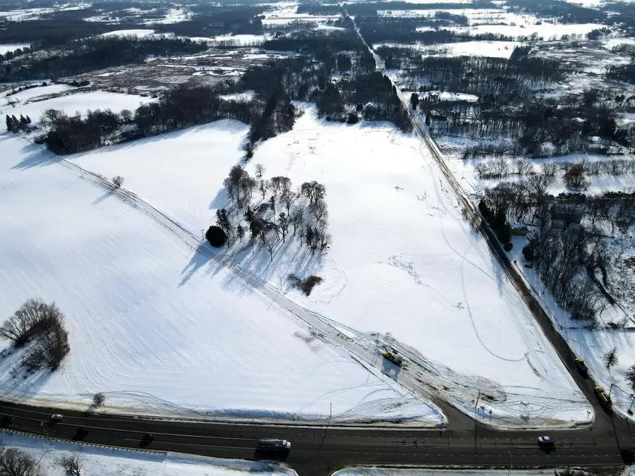 8725 Hitsman Lane, Maple Plain, MN 55359 - Image #2