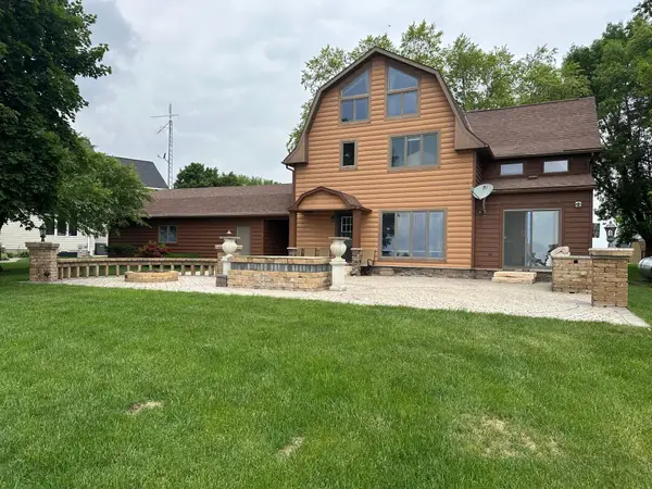 70 Lakeview Drive, Slayton, MN 56172