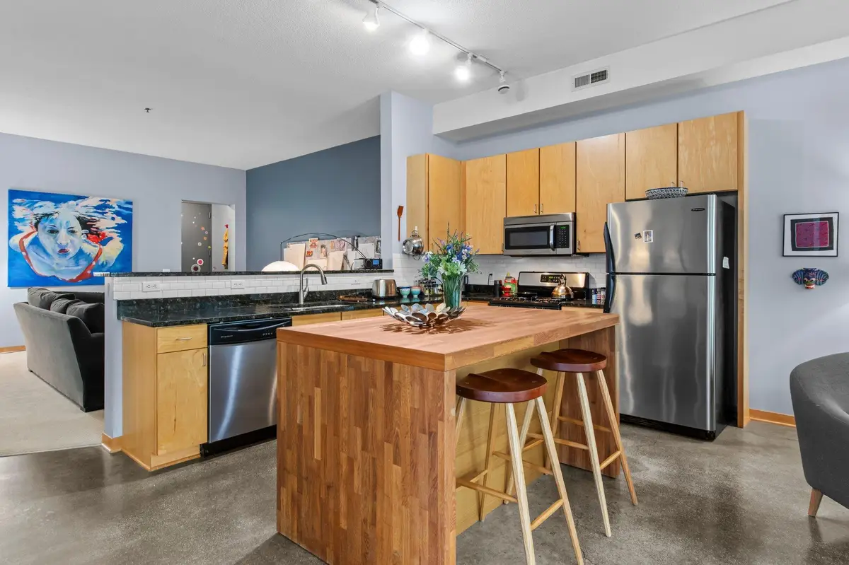 2650 University Avenue W #1, Saint Paul, MN 55114 - #1