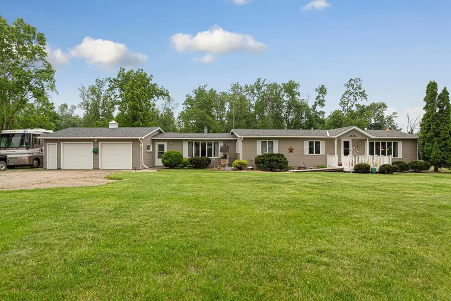 18221 Roberds Lake Boulevard, Faribault, MN 55021 - #2