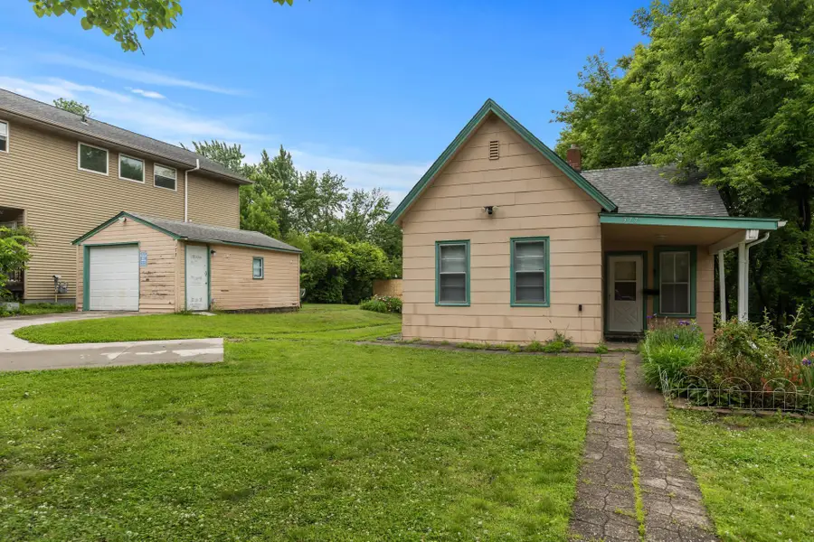 377 Winona Street E, Saint Paul, MN 55107 - Image #3