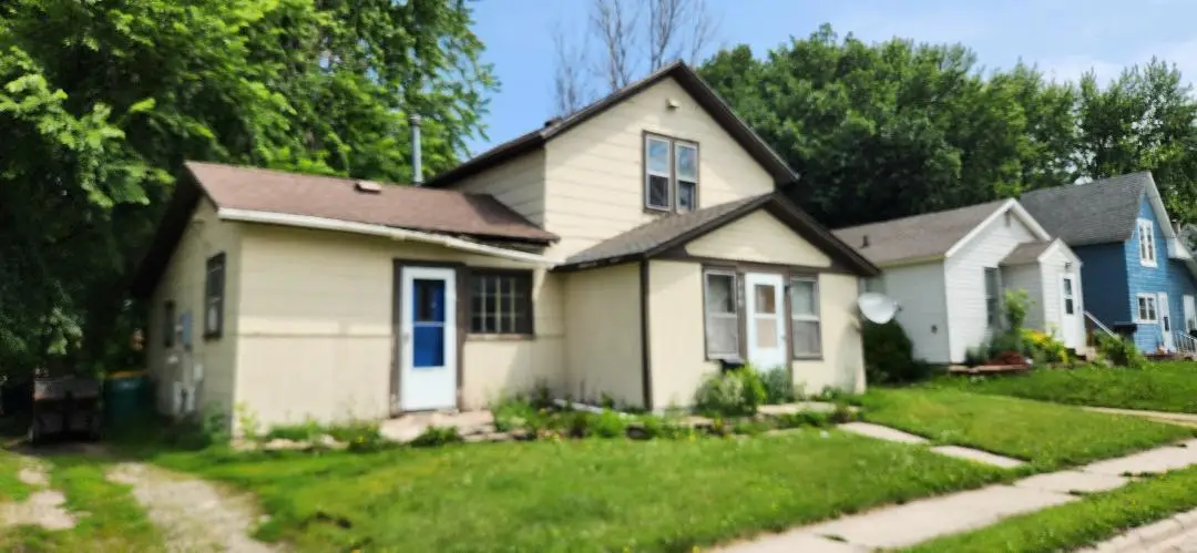 730 Front Street W, Albert Lea, MN 56007 - #1