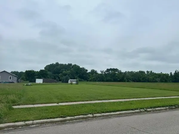 1103 Esther Circle, Marshall, MN 56258