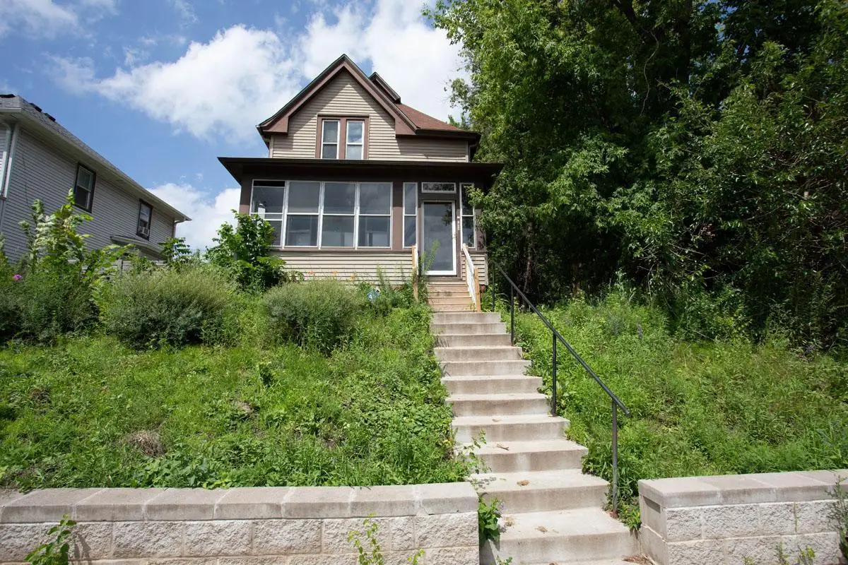 1011 Minnehaha Avenue E, Saint Paul, MN 55106 - #1