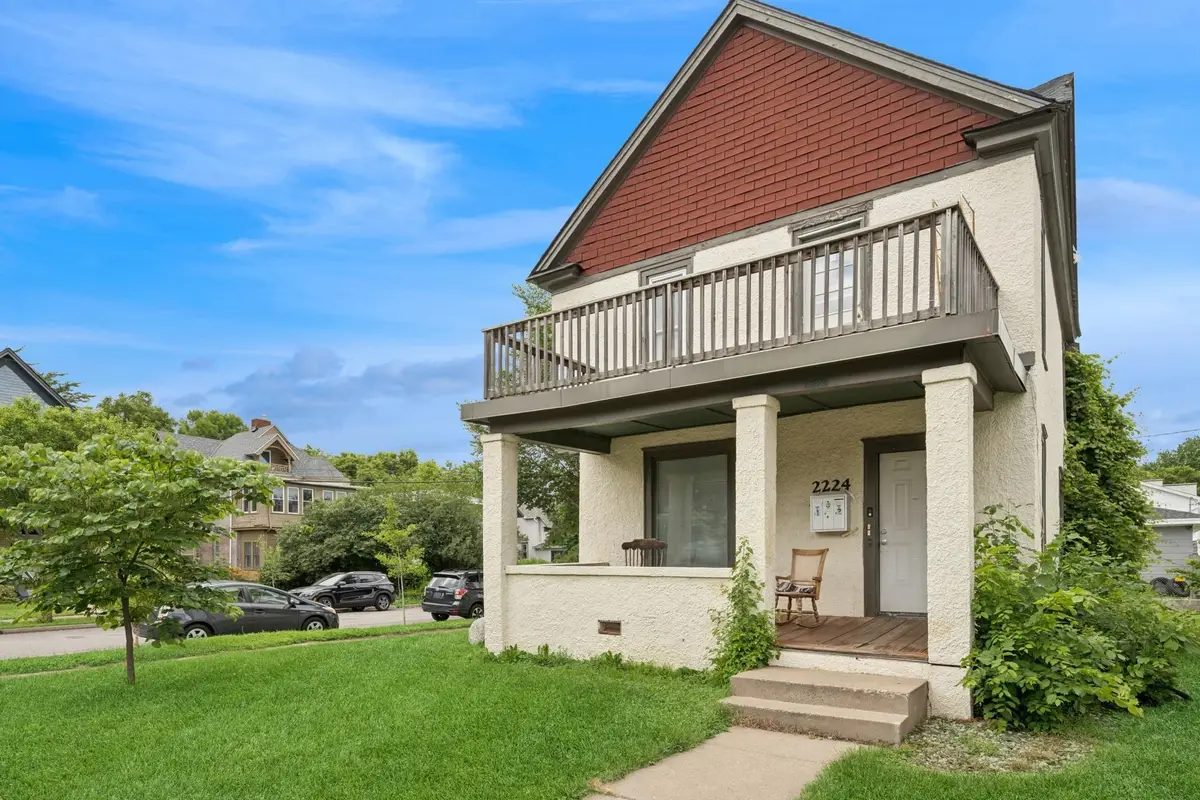2224 4th Avenue N, Minneapolis, MN 55405 - #1