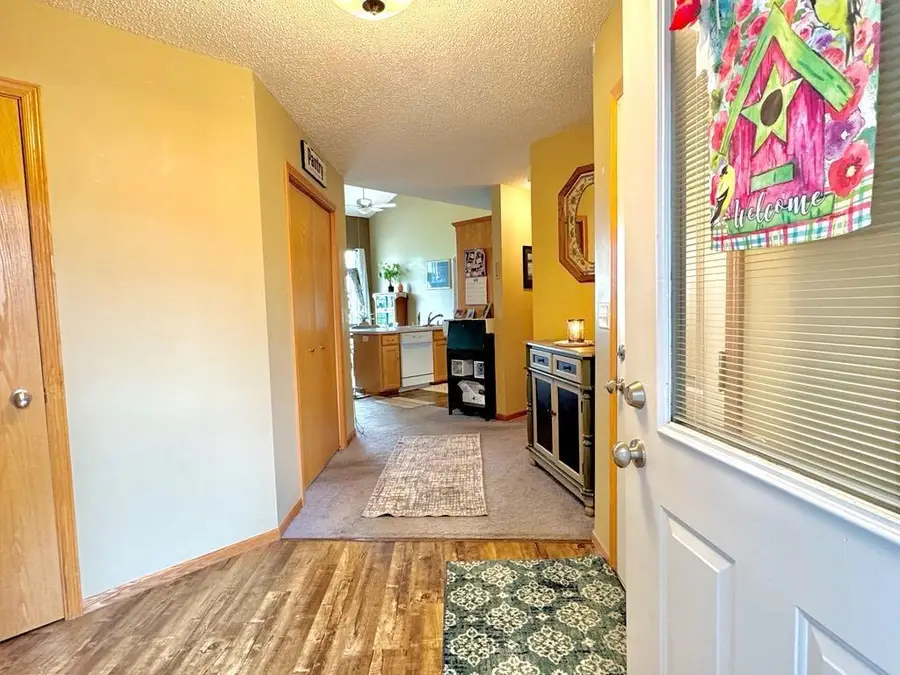 110 Glenshire Boulevard S, Watkins, MN 55389 - Image #2