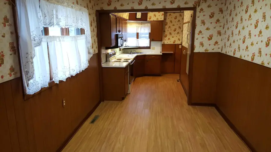 815 11th Avenue Sw, Austin, MN 55912 - Image #3