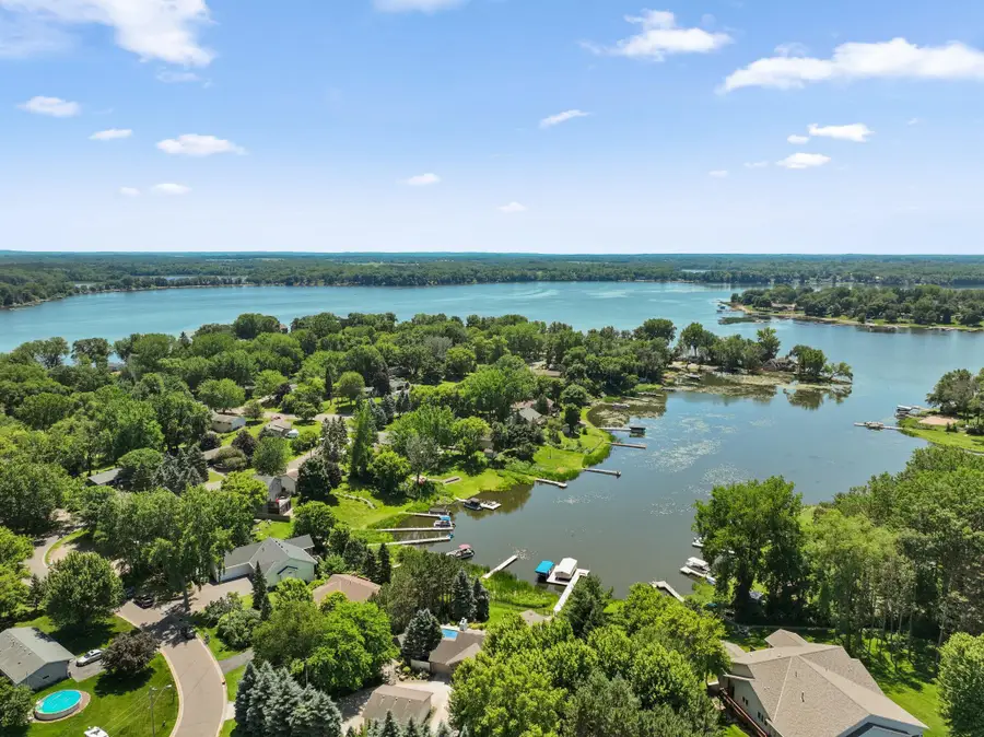 30190 Terryll Street, Lindstrom, MN 55045 - Image #2