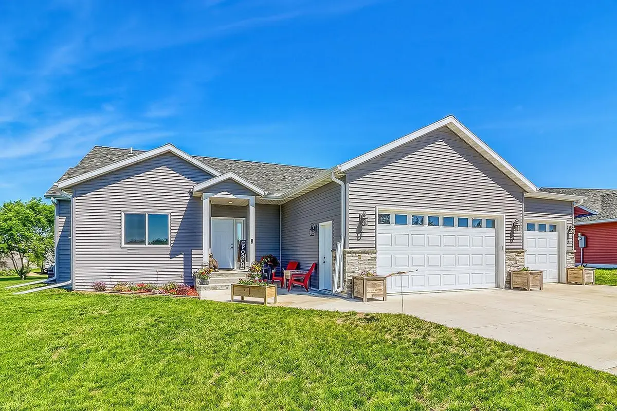 714 11th Street Nw, Perham, MN 56573 - Image #1