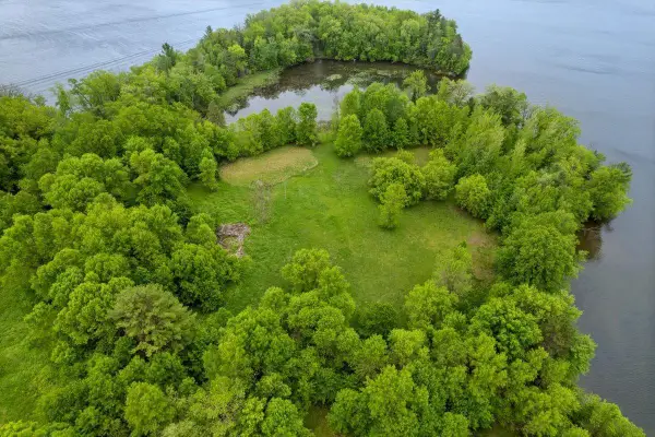 X Garbutt Island, Birchwood, WI 54817