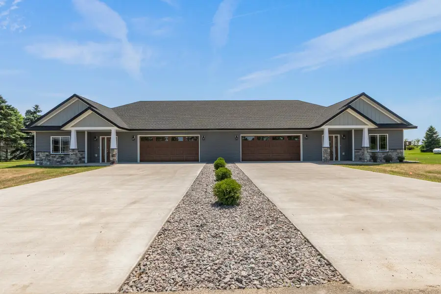 607 W Colfax Street, Parkers Prairie, MN 56361 - Image #2